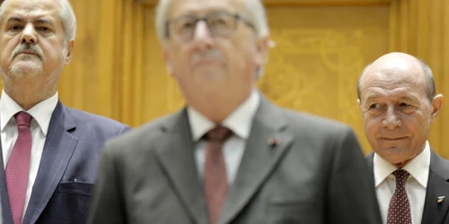 juncker basescu adrian nastase parlament foto mediafax