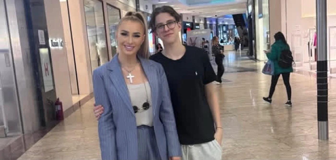 Anamaria Prodan este foarte apropiată de fiul ei, Bebeto foto: Instagram 