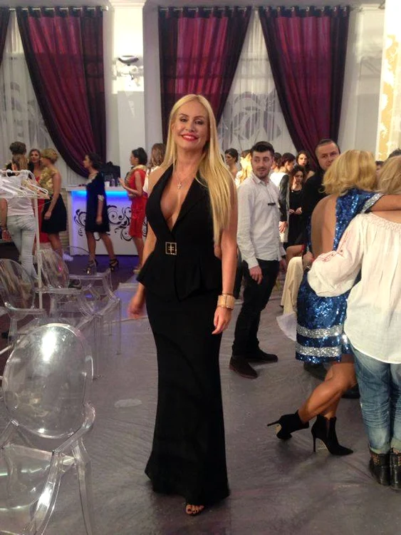 Vica la Bucharest Fashion Week (Foto: Facebook)