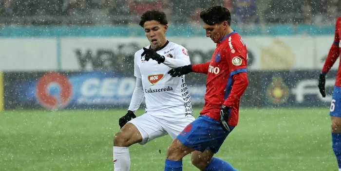 Radunovic și-a ținut cu greu echilibrul   FOTO Facebook FCSB