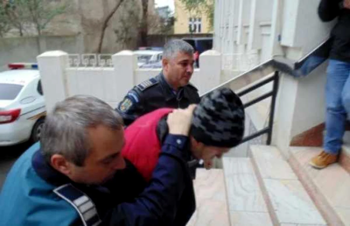 Suspecţii de viol sunt duşi la instanţă cu propunere de arestare preventivă Foto: obiectivbr.ro