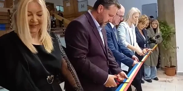 inaugurare sediu tribuna jpg