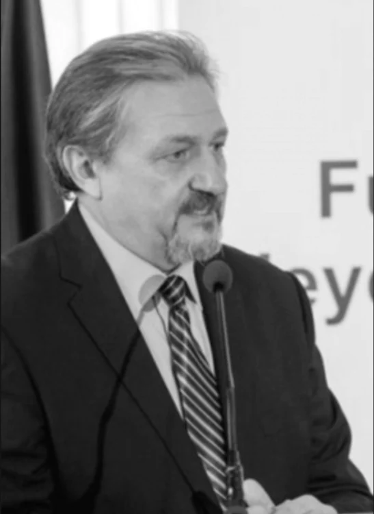 Dr. Vasile Simileanu. Sursa : https://www.geopolitic.ro