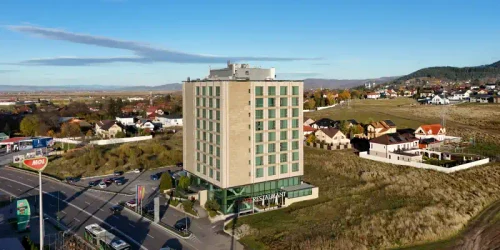 ramada brasov foto azitis webp