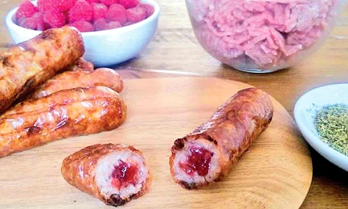Marea Britanie  Cea mai mare căutare  o au cârnaţii umpluţi  cu gem de zmeură jpeg