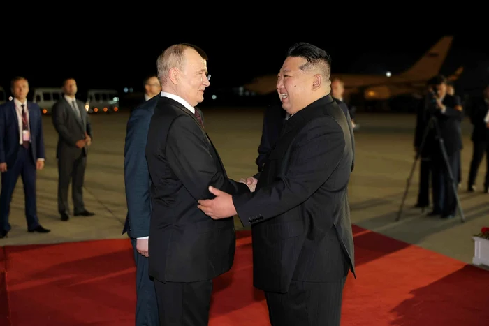 Kim Jong-un, l-a întâmpinat pe președintele rus Vladimir Putin Foto nknews.org