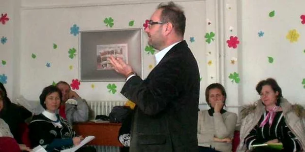 „Managementul proiectelor educaţionale”