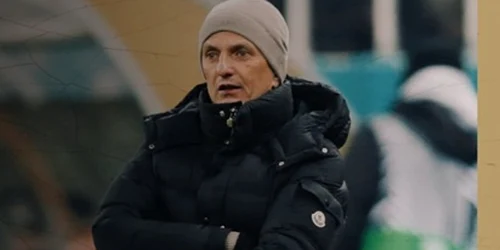 razvan lucescu fb paok jpg