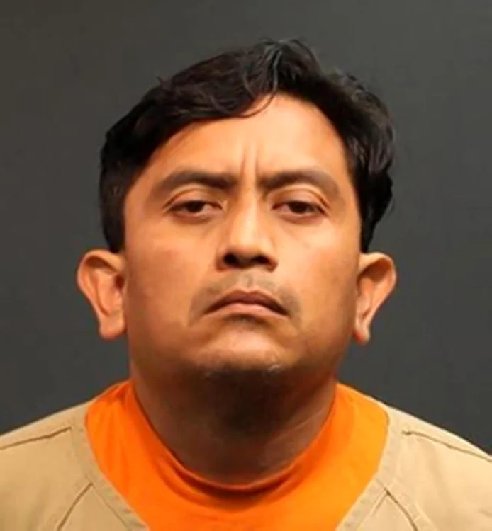 
    Isidro Garcia a fost arestat pentru răpire şi viol. (Foto: Poliţia din Santa Ana, California)  