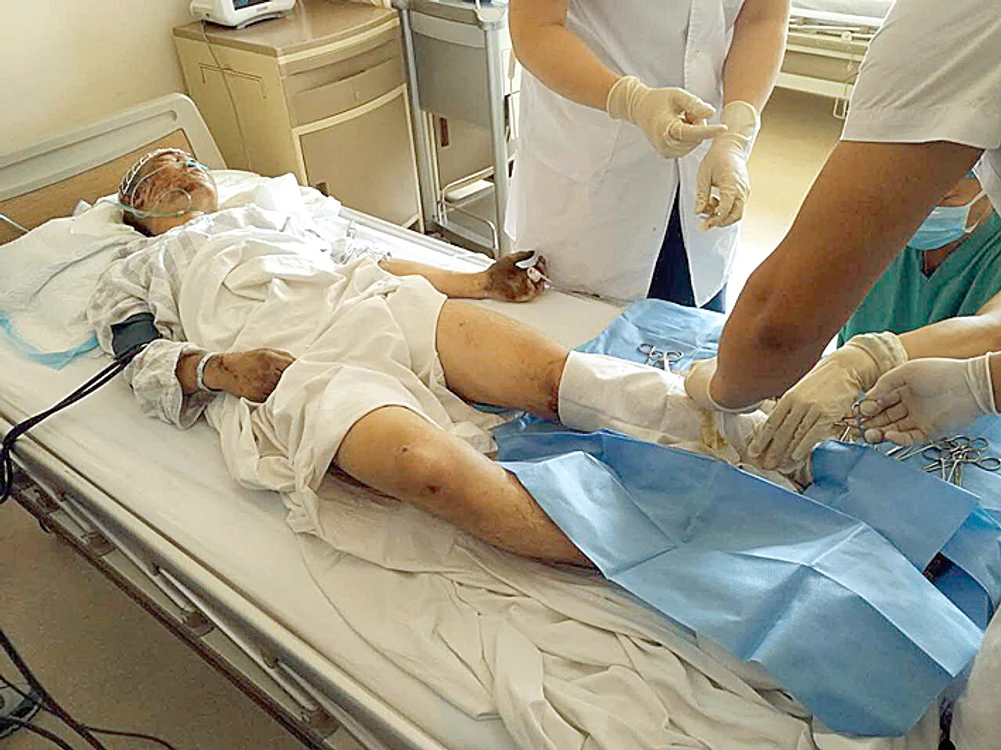 Zhou Ti a fost salvat miraculos