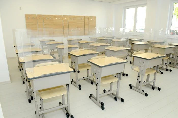 În băncile aceste vor învăța elevii începând din 14 septembrie