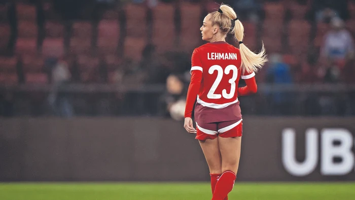 Alisha Lehmann, socotită cea mai sexy fotbalistă din lume