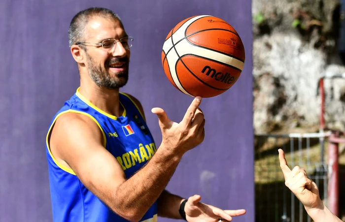 
    Virgil StănescuFOTO: Sportpictures.eu  