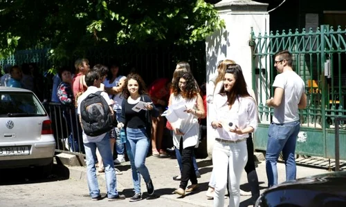 bac elevi jpeg