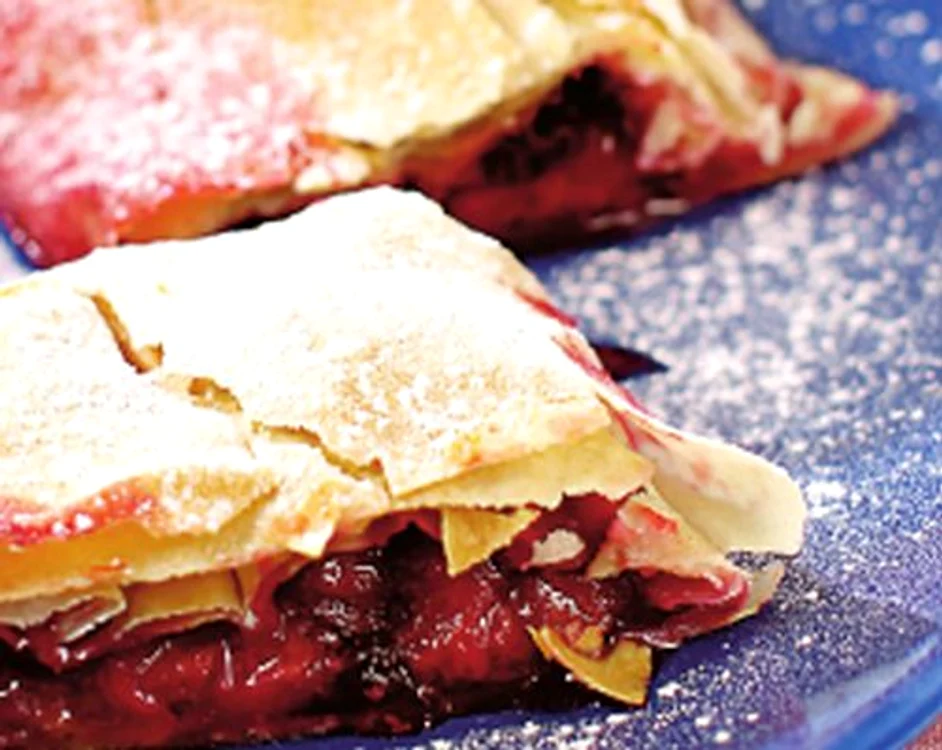1365695165 4338strudel 20cu 20prune jpeg