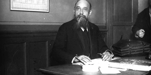 Nicolae Iorga Sursa