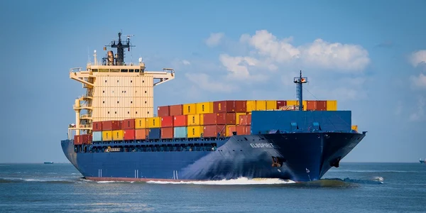 container ship 6631117 1280 jpg