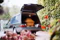 Servicii funerare inmormantare shutterstock 1719686554 jpg