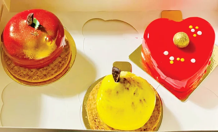 Prăjituri făcute de Meda special pentru 1 Decembrie