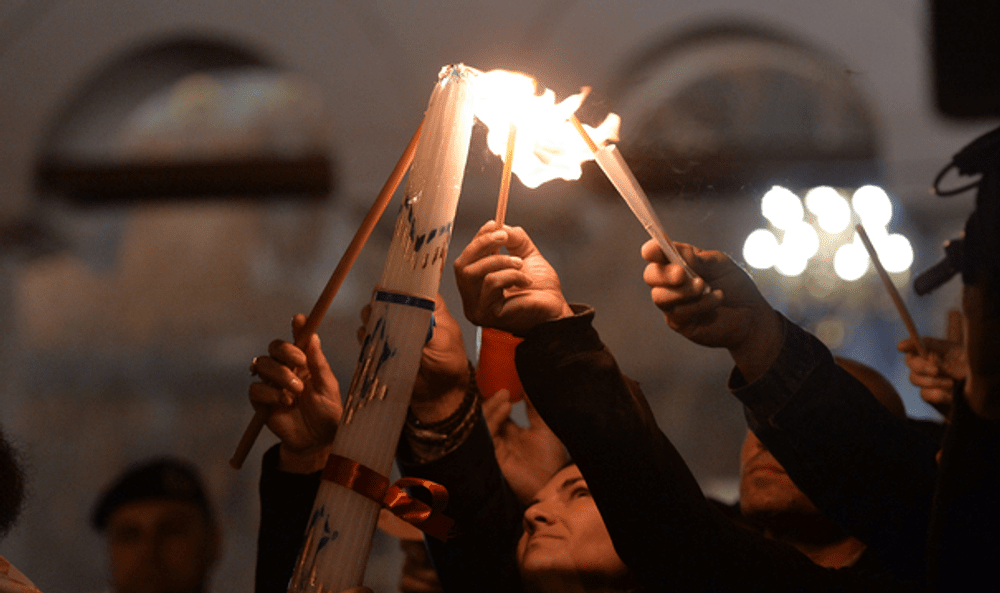 Arhiepiscopia Târgoviște anunță că, și anul acesta, va ajunge în oraș Lumina Sfântă de la Ierusalim. Pastorala Învierii VIDEO