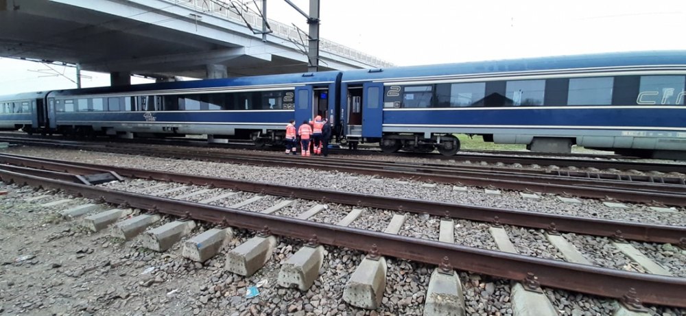  Accident feroviar tragic în județul Galați: un bărbat și-a pierdut viața, fiind lovit de trenul care circula pe ruta București-Iași