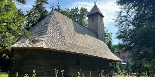 Biserica Palanga (1) jpeg