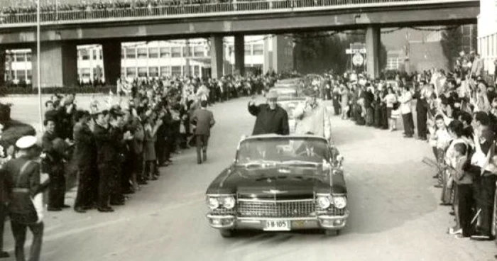 Ceauşescu, în vizită la Întreprinderea 1 Mai din Ploieşti - FOTO Aspecte din timpul vizitei conducătorilor de partid şi de stat în regiunea Ploieşti, oraşul Ploieşti (11-13 mai 1967) - fototeca.iiccr.ro