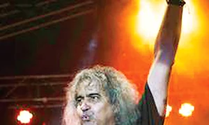 12 13 vedete 1 cristi minculescu foto ziuanews  ro  0 jpeg