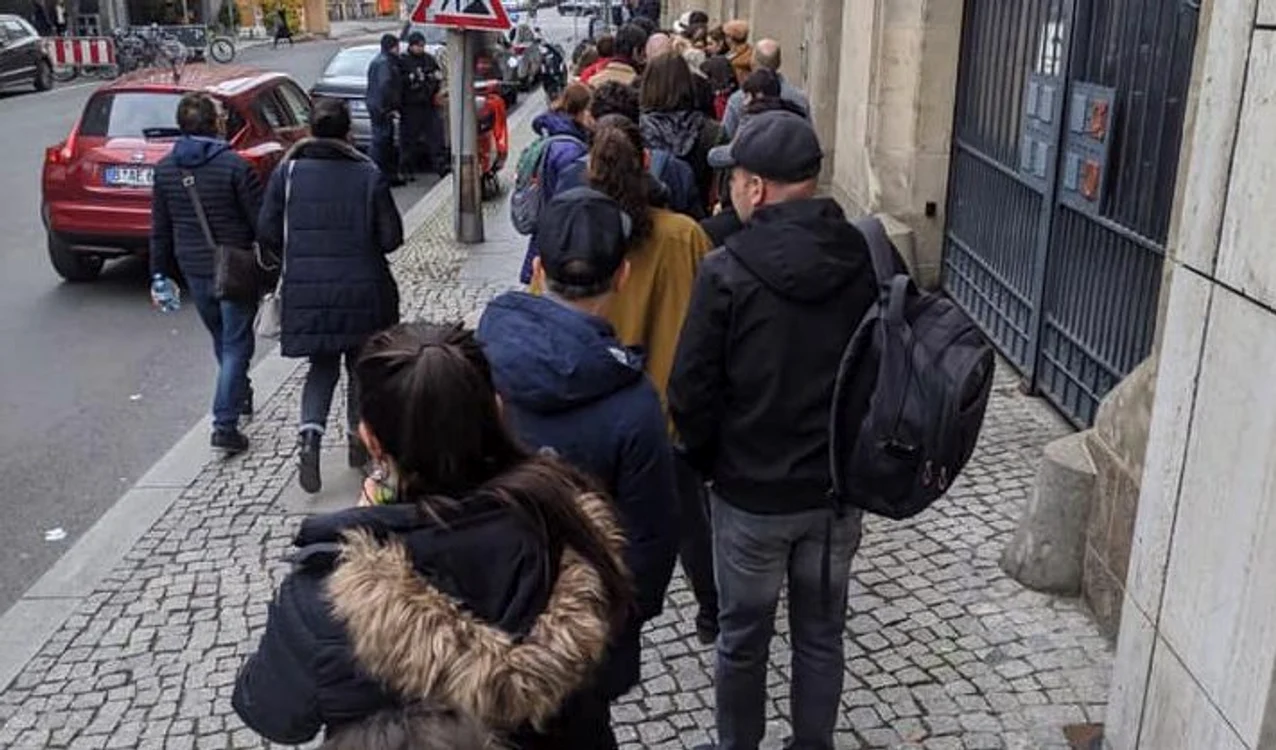 Peste 80% dintre românii din țară sunt de acord cu dreptul Diasporei la vot