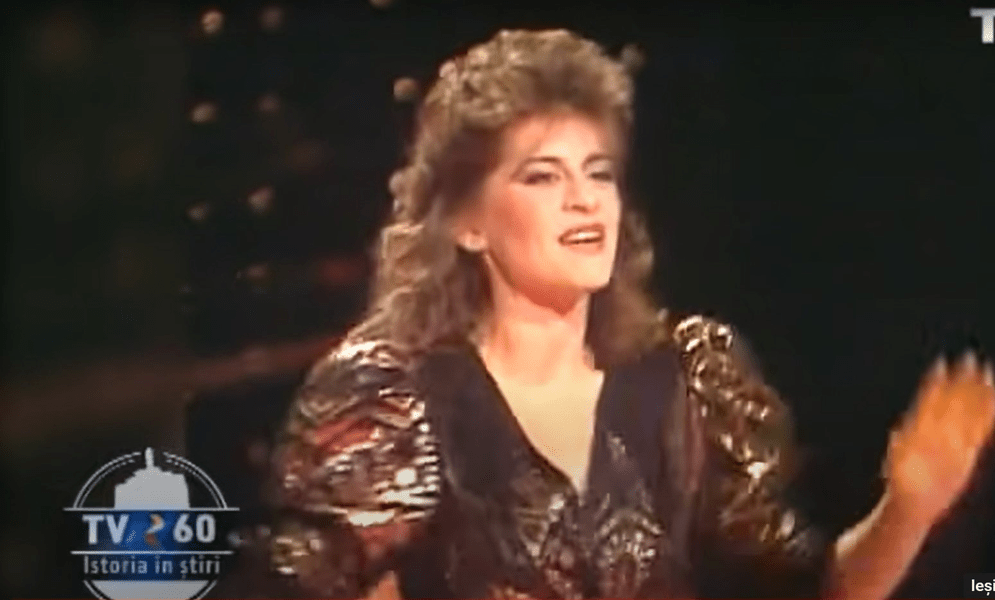 Cum a salvat „Lambada“ primul Revelion liber fără Ceaușescu și Plugușorul comunist VIDEO