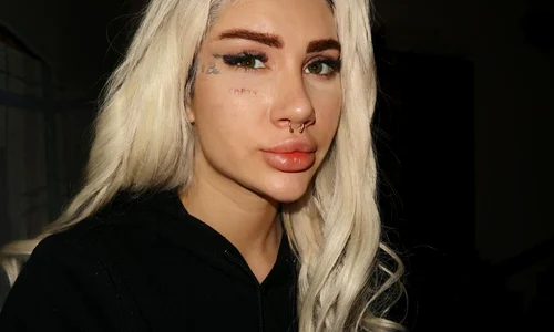 Bia Khalifa jpg