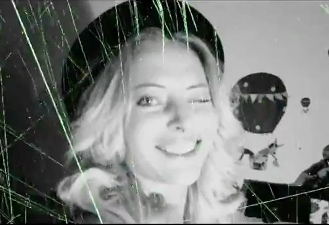 
    Delia a vrut să-şi prezinte viitorul videoclip într-un mod inedit  