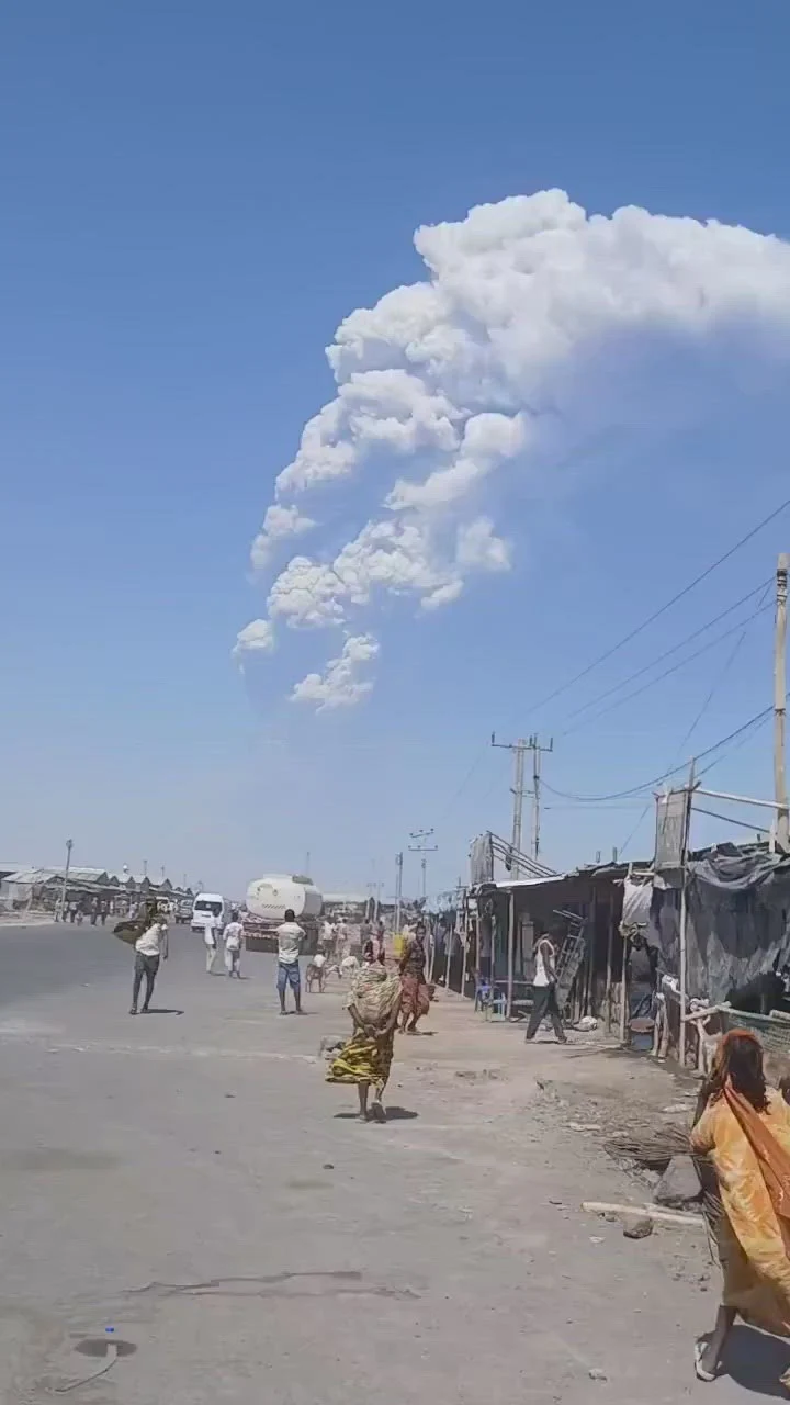 Premieră geologică. Un vulcan a erupt pentru prima dată după 12.000 de ani