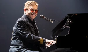 elton john performs at save on foods memorial centre jpeg