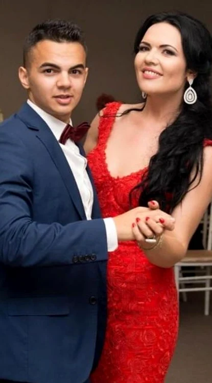 Ioana Simion și fiul ei