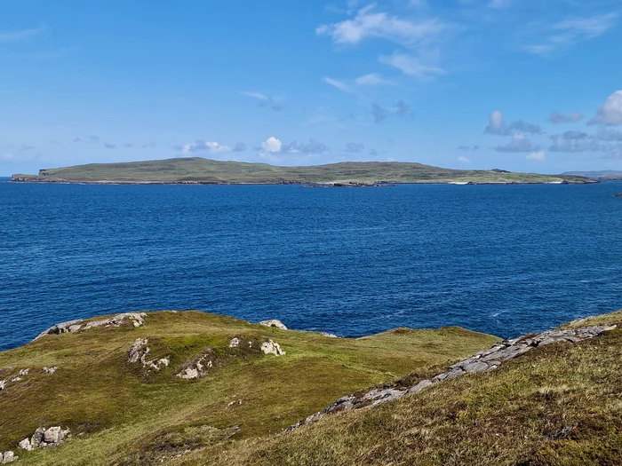 Poți câștiga 30.000 de euro în șase luni dacă accepți această slujbă pe o insulă pustie din Scoția. Ce sarcini are angajatul