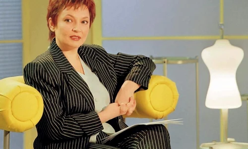 Mihaela Tatu, în rolul de prezentatoare tv, în urmă cu câţiva ani jpeg