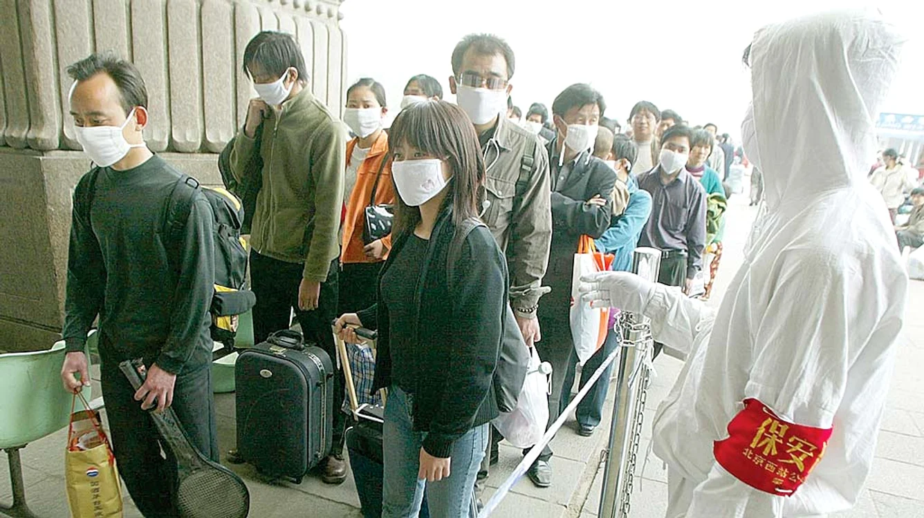 Sindromul Respirator Acut Sever (SARS) a izbucnit în 2003 în sudul Chinei