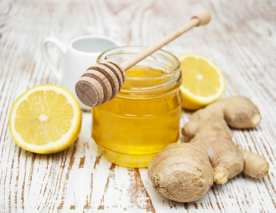 miere ghimbir lamaie shutterstock