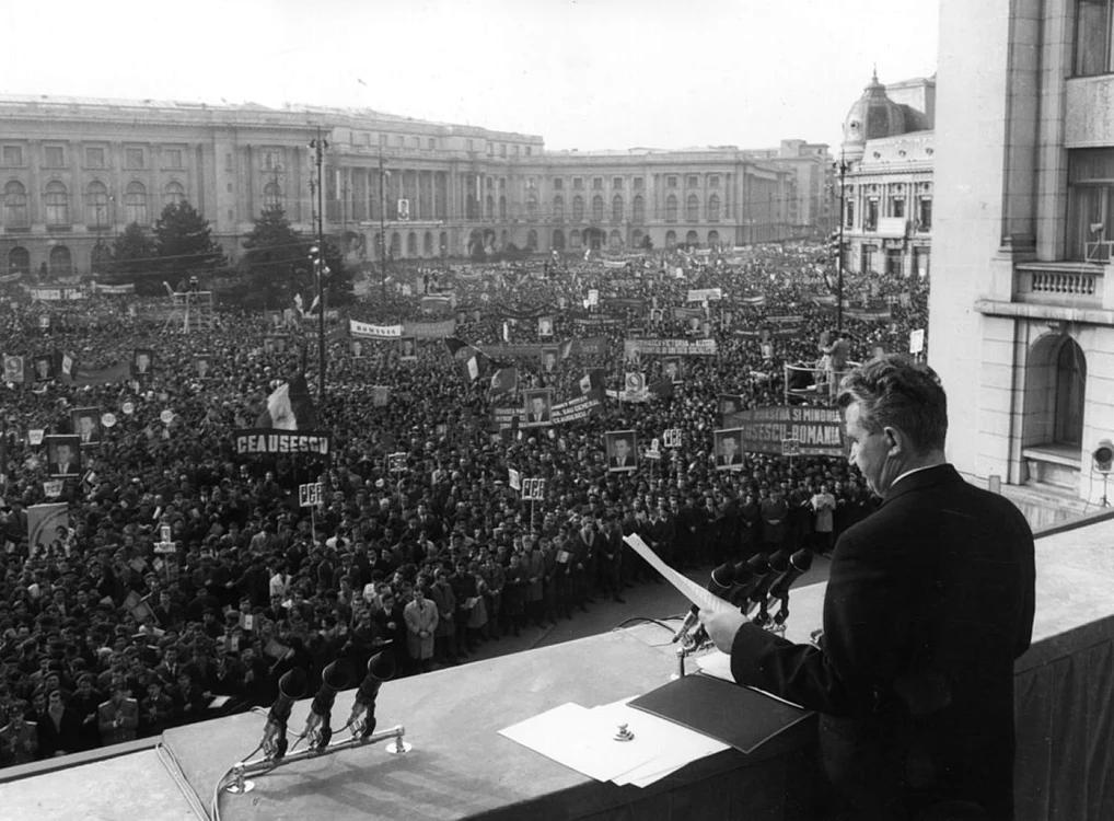 În data de 21 decembrie 1989, a avut loc ultimul discurs al lui Nicolae Ceușescu. FOTO: Getty Images