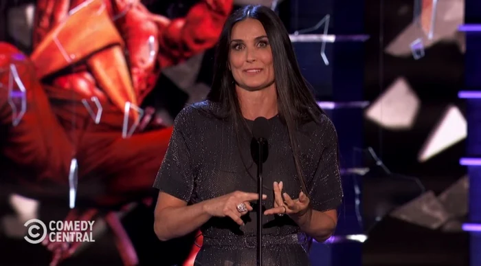 Demi Moore a fost căsătorită cu Bruce Willis între anii 1987–2000 FOTO Captură video Comedy Central