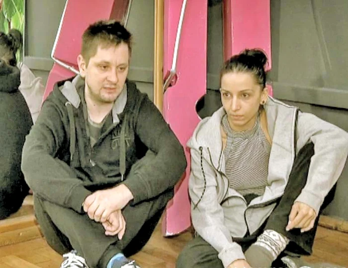 Oana, iubita lui Strunilă, o altă victimă a antrenamentelor