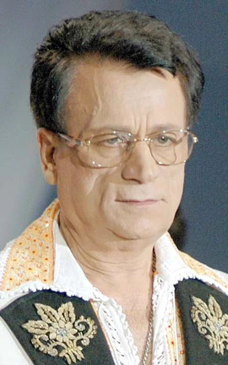 Ion Dolănescu