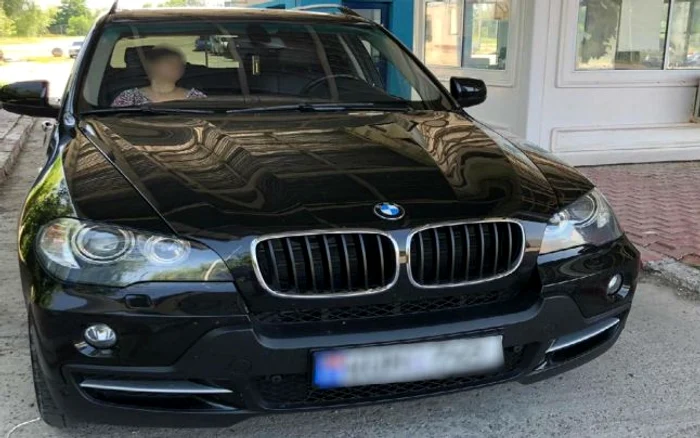 Maşina furată din Belgia FOTO Poliţia de Frontieră