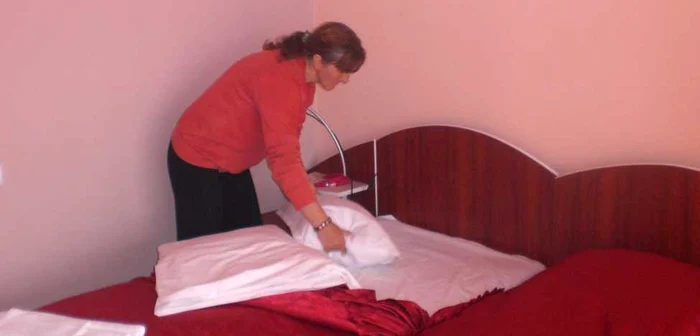 Săptămâna viitoare începe primul curs de cameriste, la Hotelul Coroana. Foto: arhivă