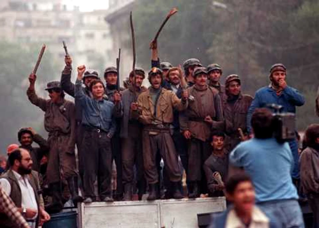 21 de ani de la luptele de stradă din Capitală Foto: Emanuel Pârvu, Mediafax