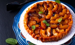 Tarta mere  Sursa foto shutterstock 2271099021 jpg