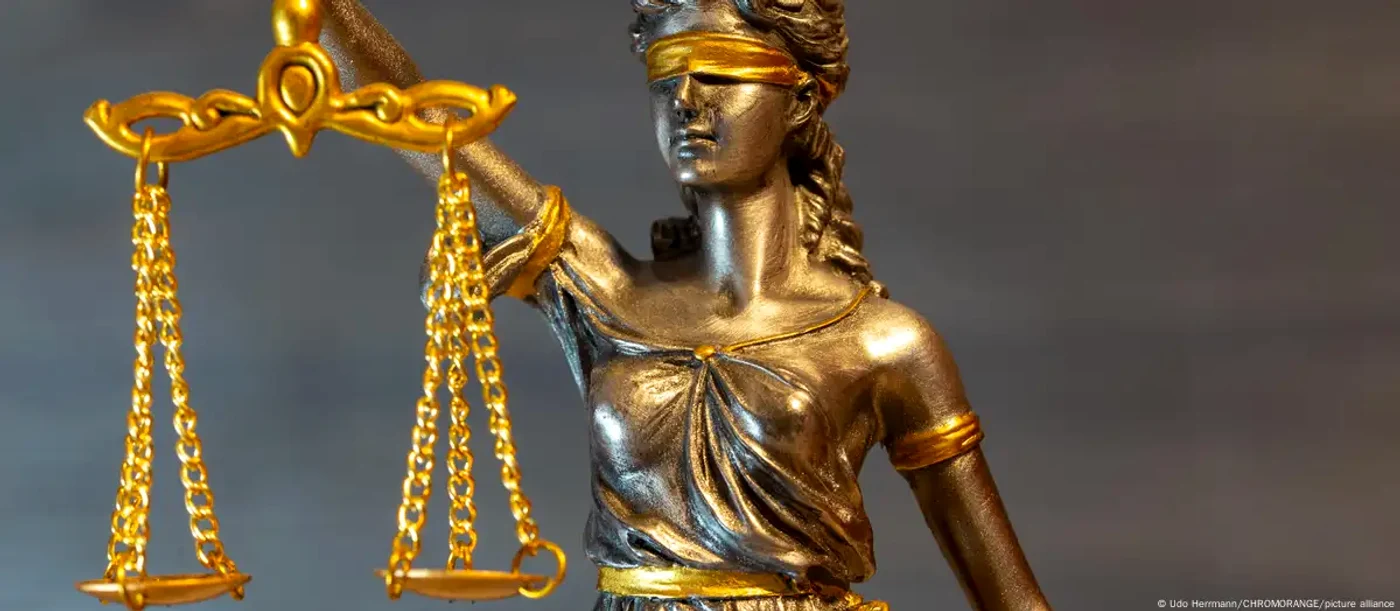 Justiţie numai pentru magistraţi?