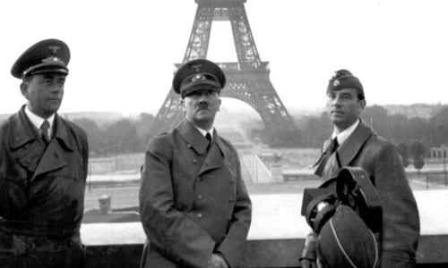 Un tablou pictat Adolf Hitler, scos la licitaţie / VIDEO  jpeg