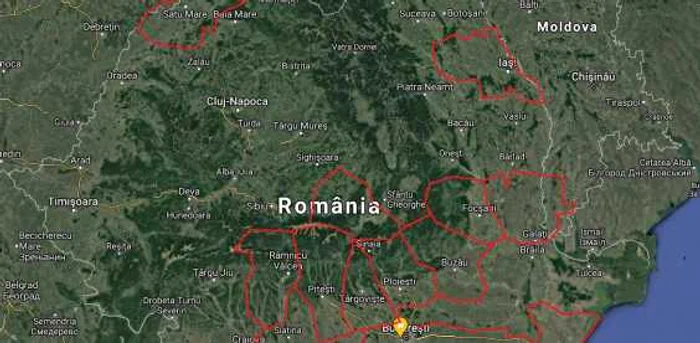 În mai multe judeţe ale ţării autorităţile locale au hotărât că purtarea măştii de protecţie este obligatorie şi în spaţiile deschise. Imagine: Google